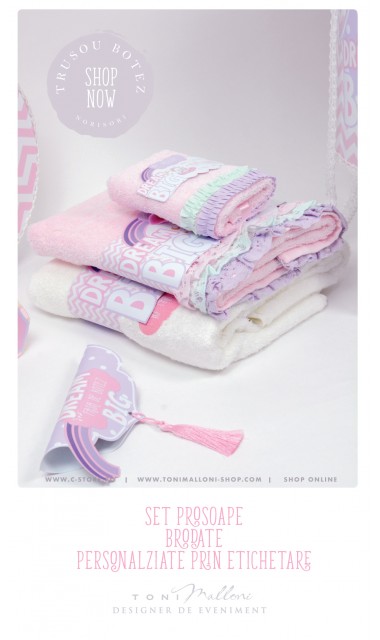 Trusou de botez personalizat si brodat cu norisori pufosi si ursuleti pentru fete, Dream big little girl 13